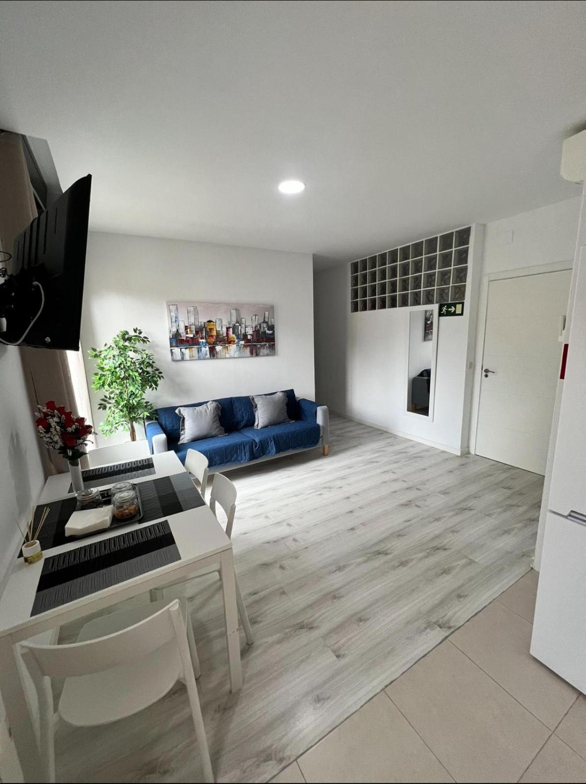 Empecinado 2 Personas Apartman Alcalá de Henares Kültér fotó