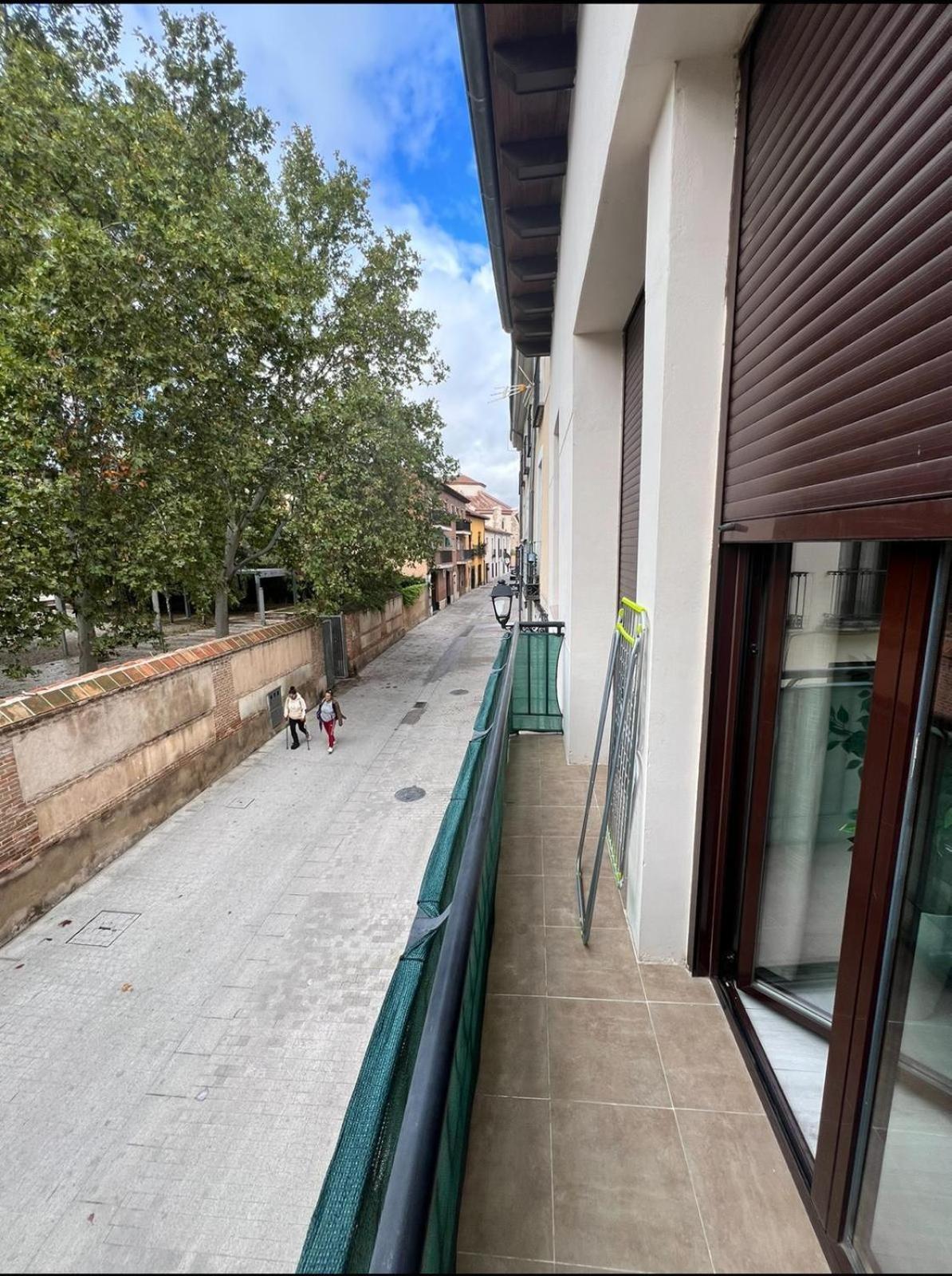 Empecinado 2 Personas Apartman Alcalá de Henares Kültér fotó